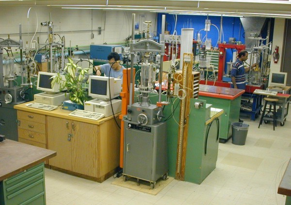 Geotechnical Lab